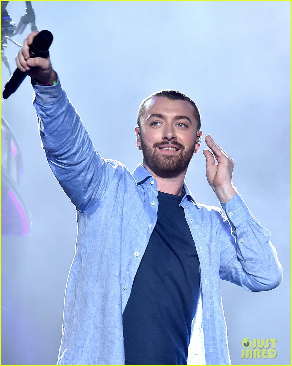 Full Sized Photo of lorde sam smith surprise at disclosure coachella ...