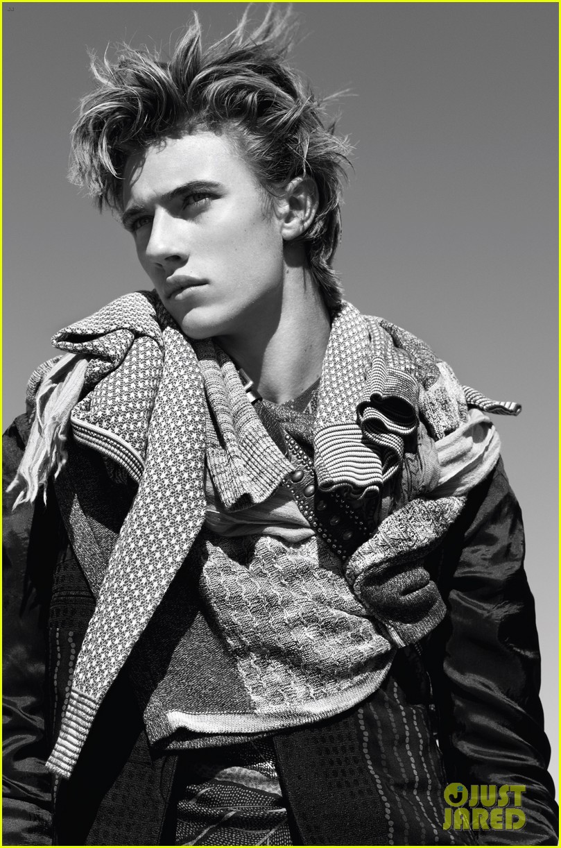 Lucky Blue Smith Poses in the Desert for 'At Large' Mag (Exclusive ...