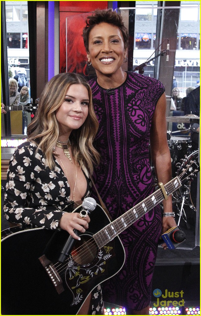 Full Sized Photo of maren morris my church gma performance 11 | Maren