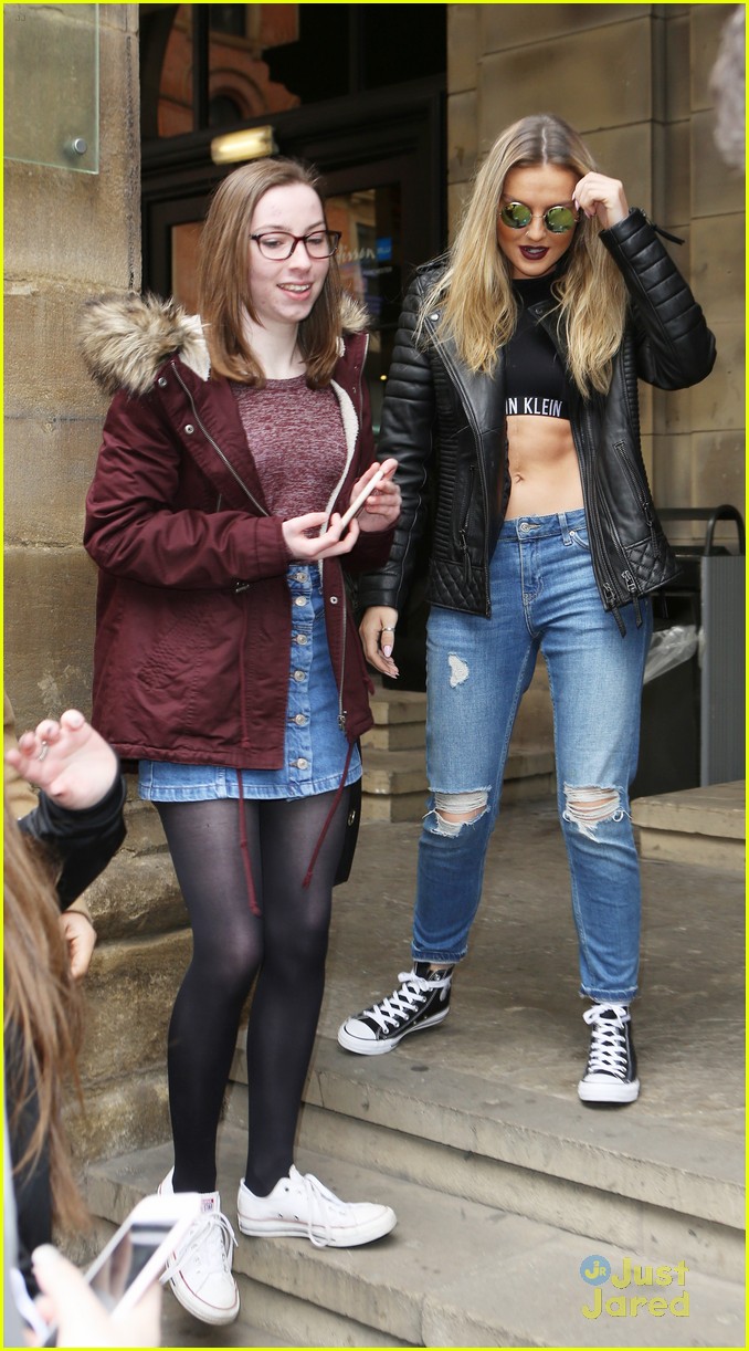 Little Mix Make Time Fans Ahead of Manchester Concert: Photo 953432 | Jade Thirlwall, Leigh-Anne Pinnock, Little Mix, Perrie Edwards Pictures | Just Jared Jr.
