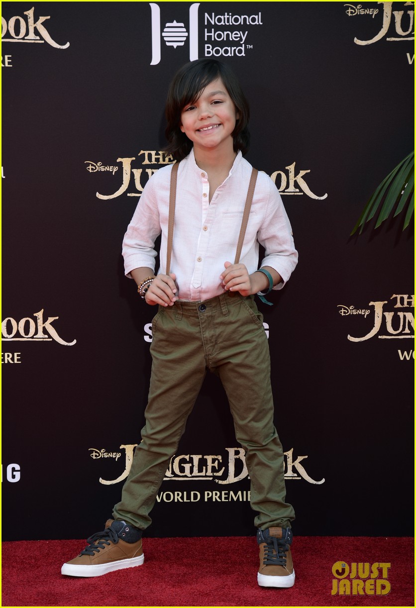 Full Sized Photo of neel sethi jungle book premiere hollywood 18 | Neel ...