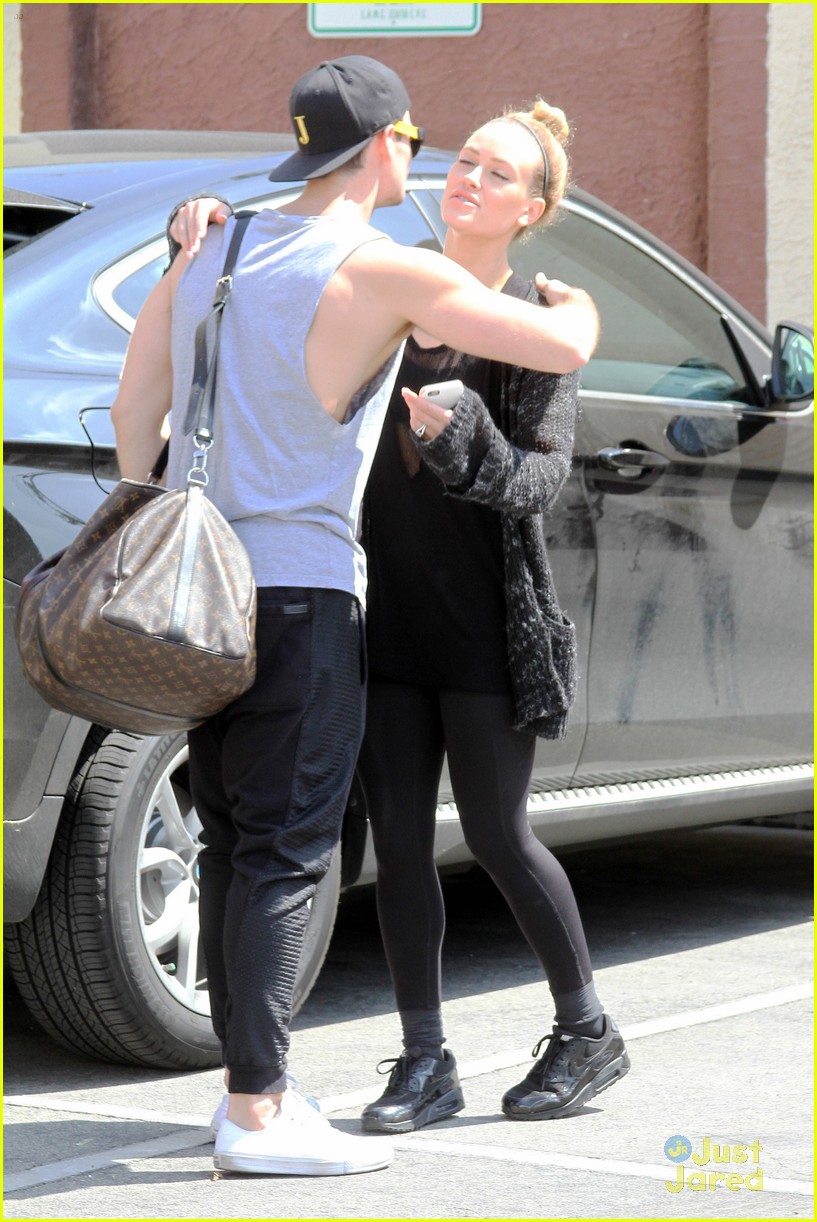 Sharna Burgess & Peta Murgatroyd Pow Wow Before First Switch Up Week