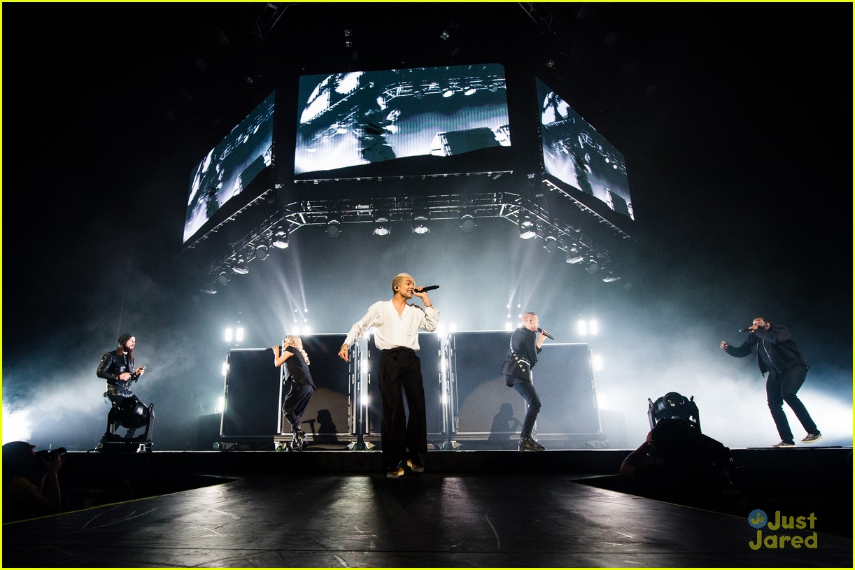 Pentatonix Perform For Sold Out Crowd in Kansas City Concert Pics