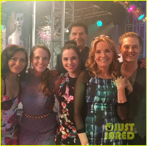 Katie Leclerc Shares Group Photo From Last Day of 'Switched at Birth