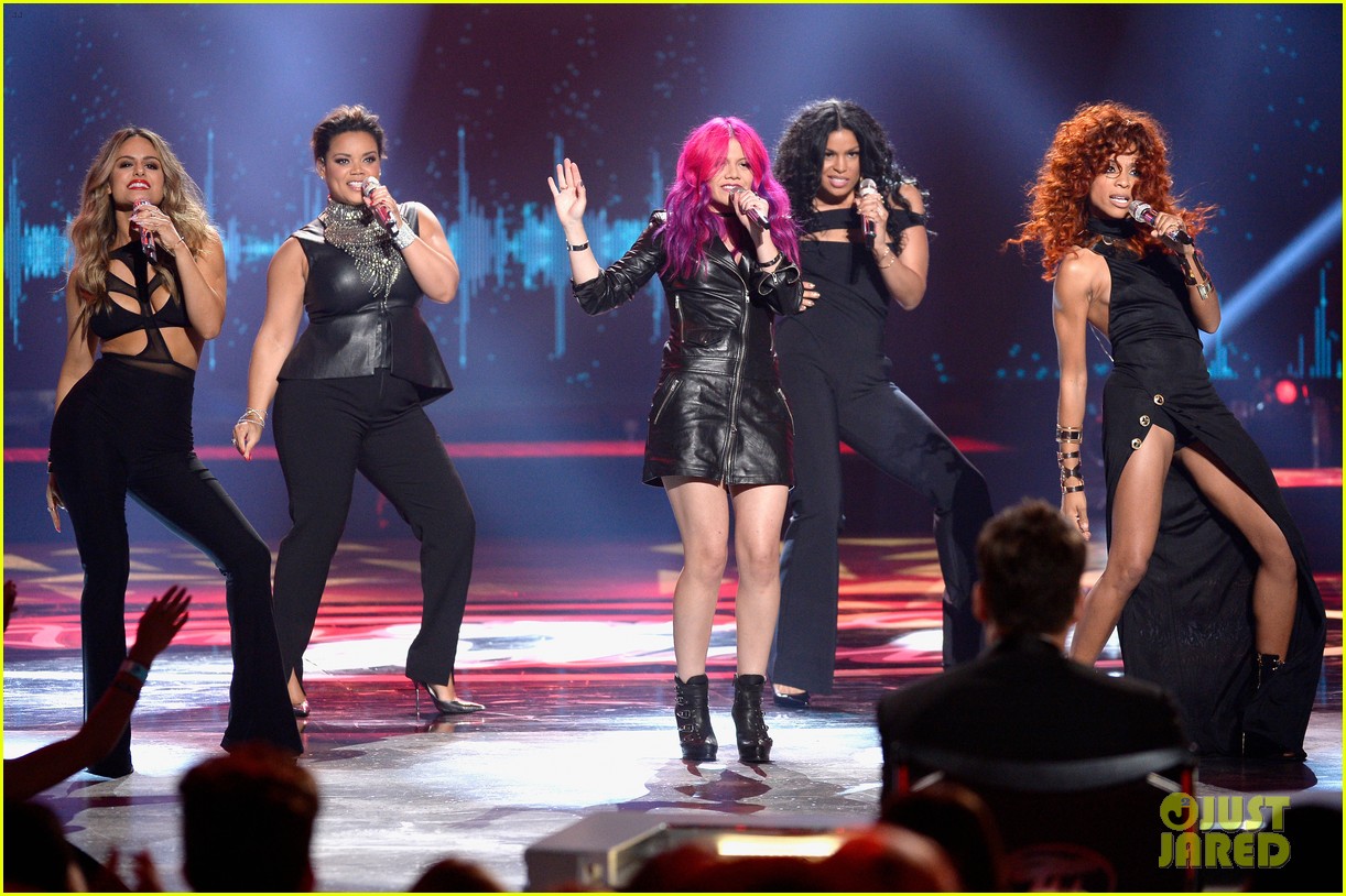 pia toscano jordin sparks american idol finale 04