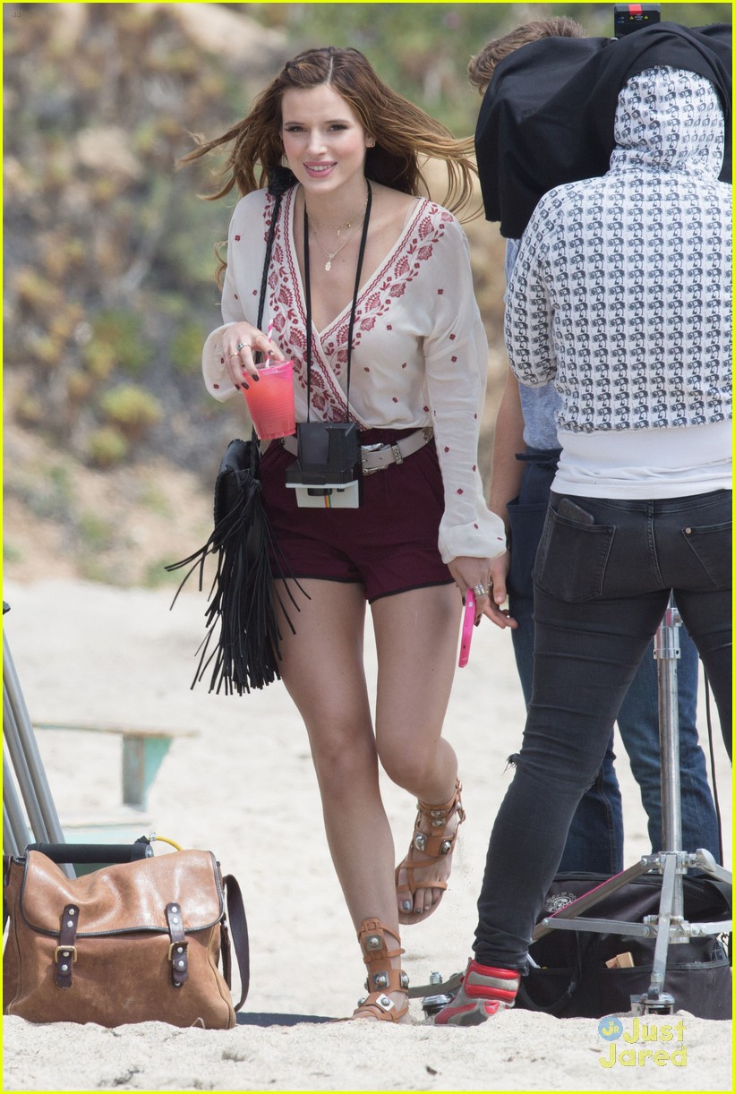 Bella Thorne Wears Red Hot Dress On You Get Me Set Photo 969471 Photo Gallery Just Jared Jr 1542