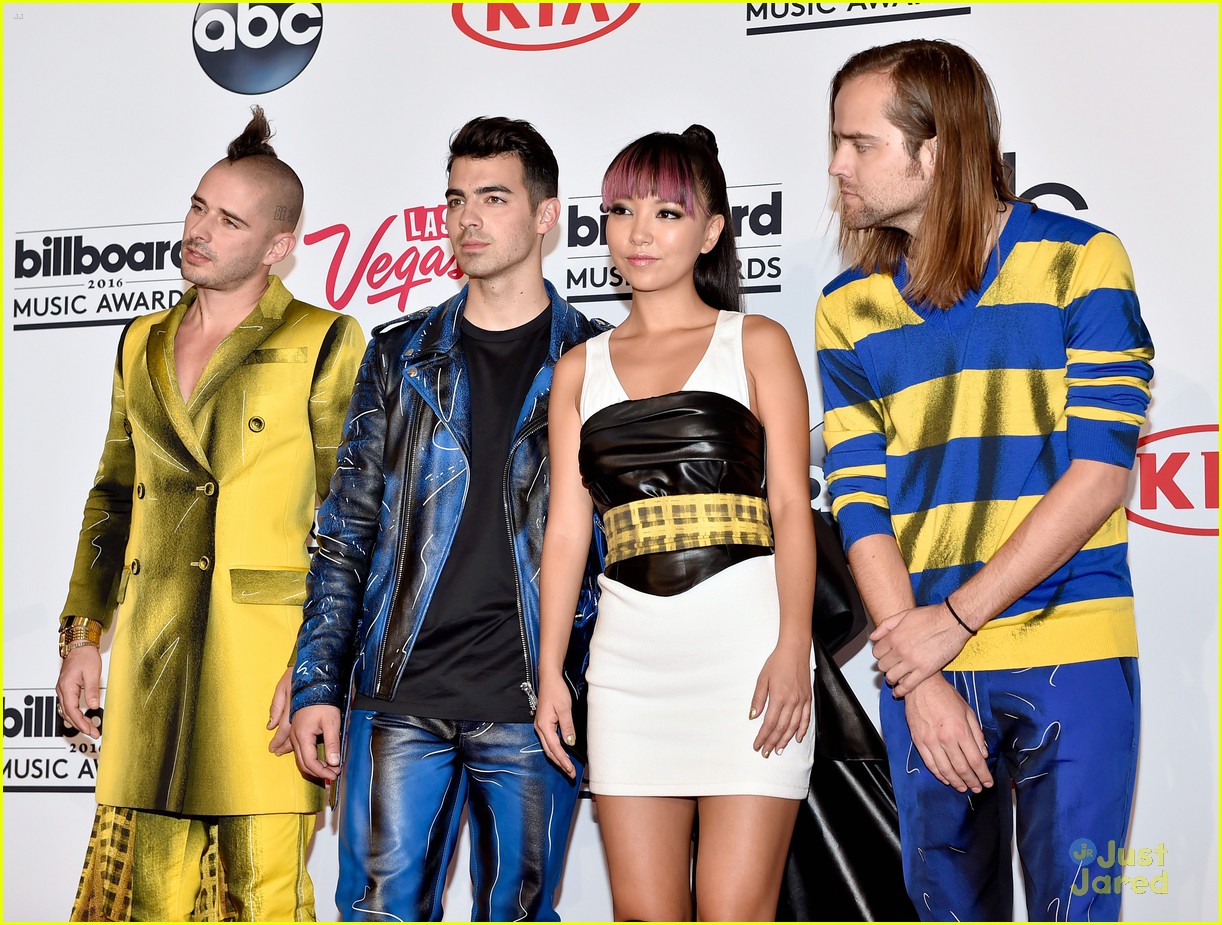 DNCE Throws Insane Party at Billboard Music Awards 2016 | Photo 974838 ...