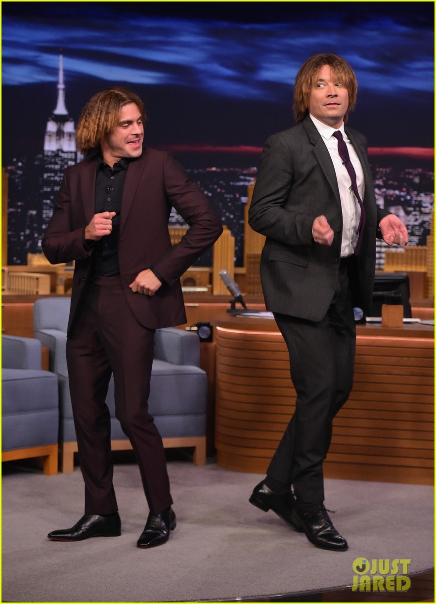 Full Sized Photo of zac efron has water war on fallon 13 Zac Efron