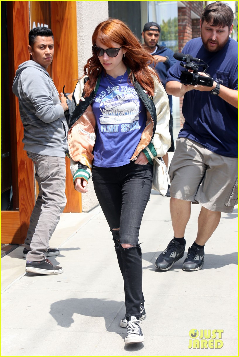 Emma Roberts Shares Summer Reading List Ahead of Evan Peters Split