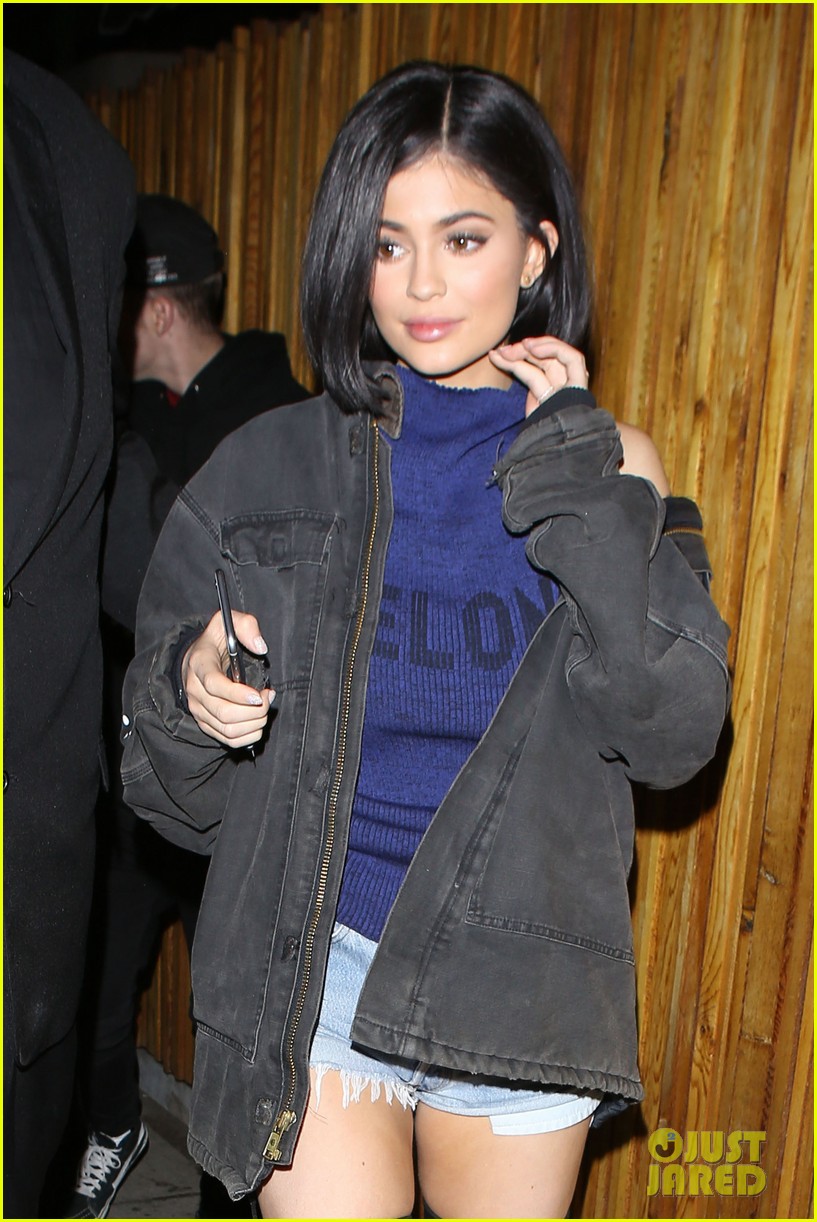Kylie Jenner Has a Girls' Night Out at Rihanna Concert! | Photo 965876 ...