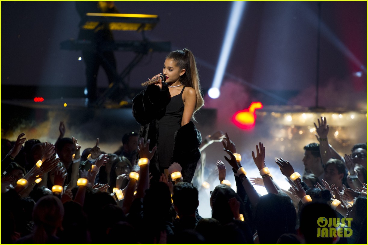 laura marano sabrina carpenter rdma 2016 performances 15