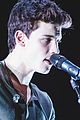 shawn mendes moving out apollo night two london 35