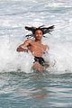 jaden smith wears just his calvins for a dip at the beach 04