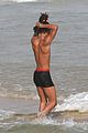 jaden smith wears just his calvins for a dip at the beach 13