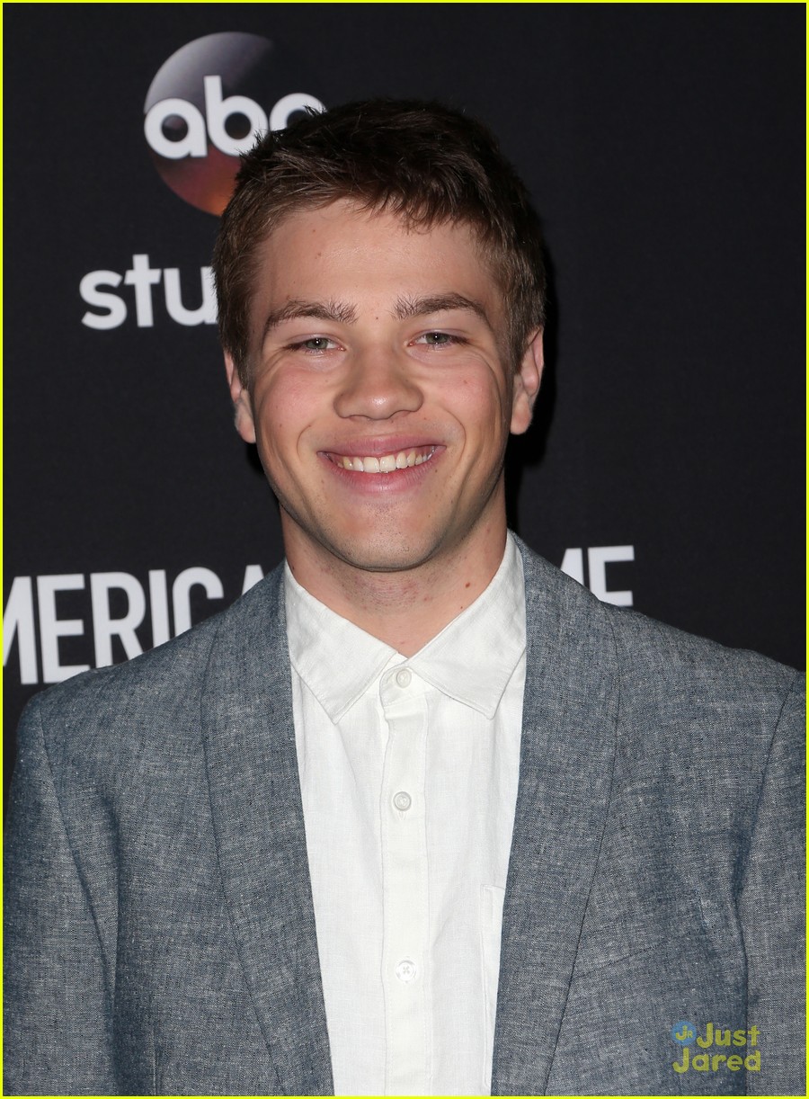 Trevor Jackson Angelique Rivera Joey Pollari And Connor Jessup Hit Up American Crime For Your