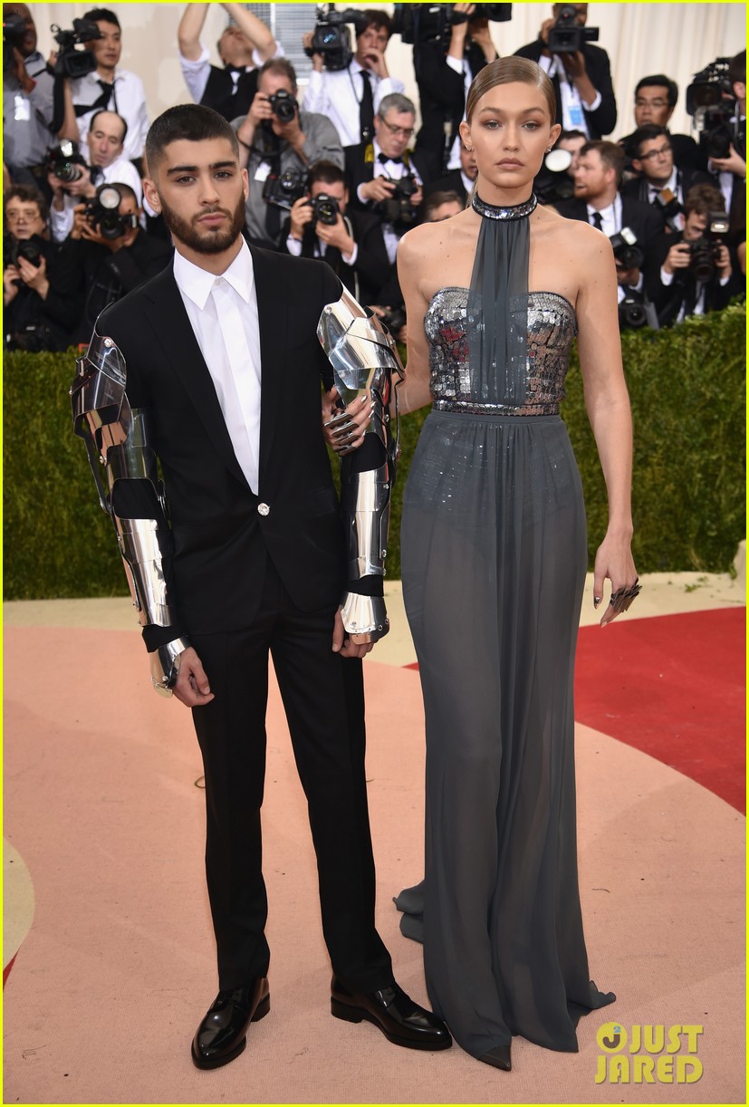 Zayn Malik Rocks Metal Arms at Met Gala 2016 with Gigi Hadid! Photo