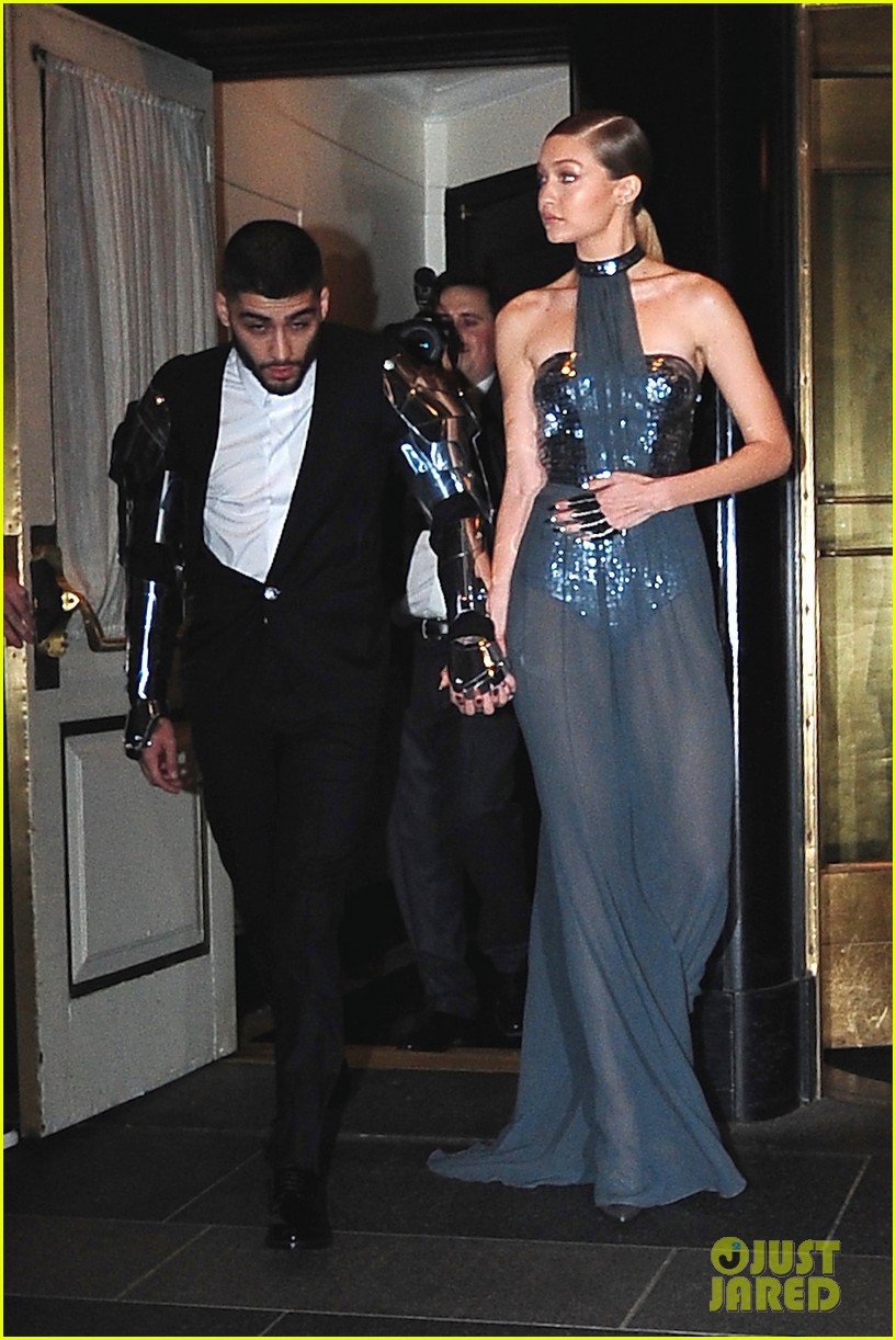 Zayn Malik Rocks Metal Arms at Met Gala 2016 with Gigi Hadid! Photo