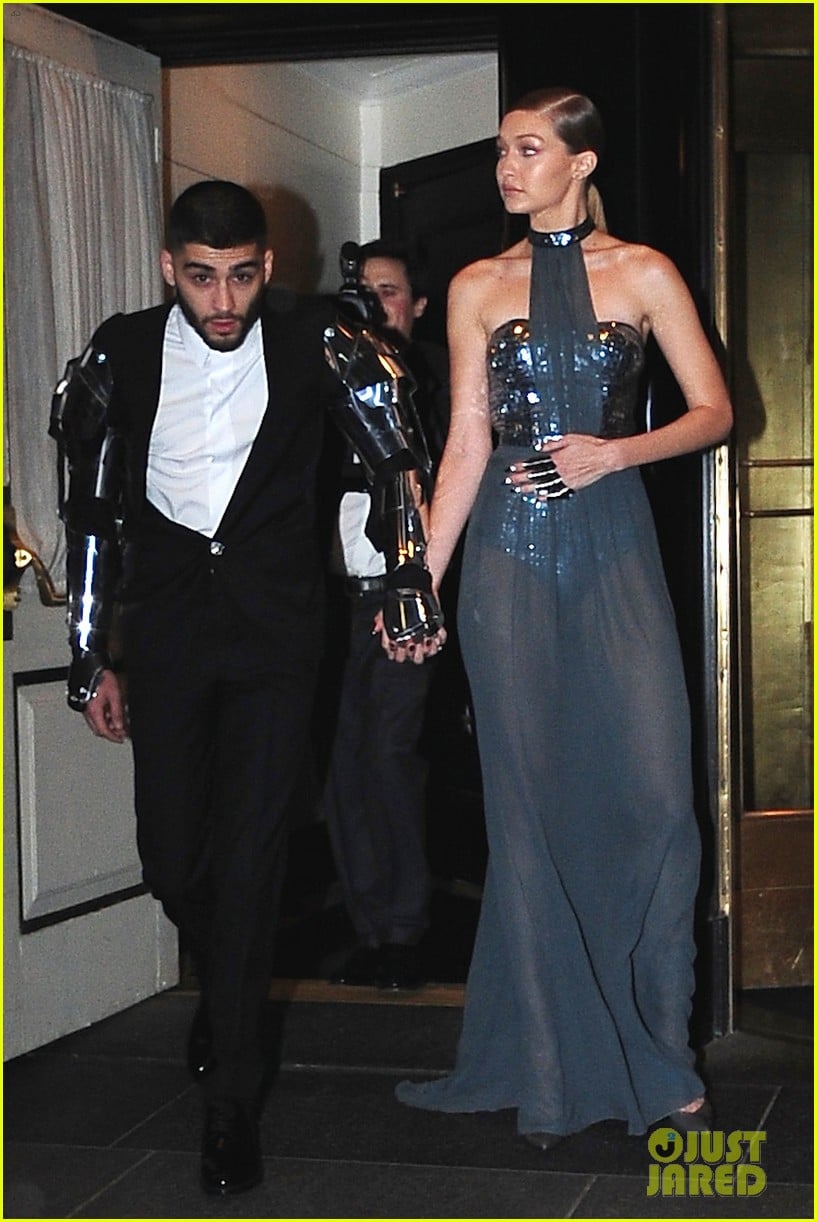 Zayn Malik Rocks Metal Arms at Met Gala 2016 with Gigi Hadid! Photo