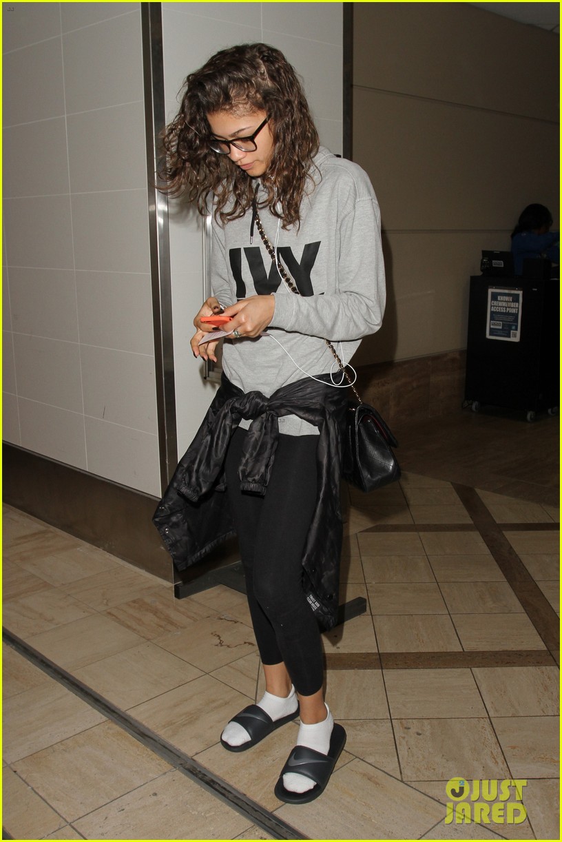 Zendaya Dishes on Her 'Lemonade' Cameo! | Photo 965005 - Photo Gallery ...