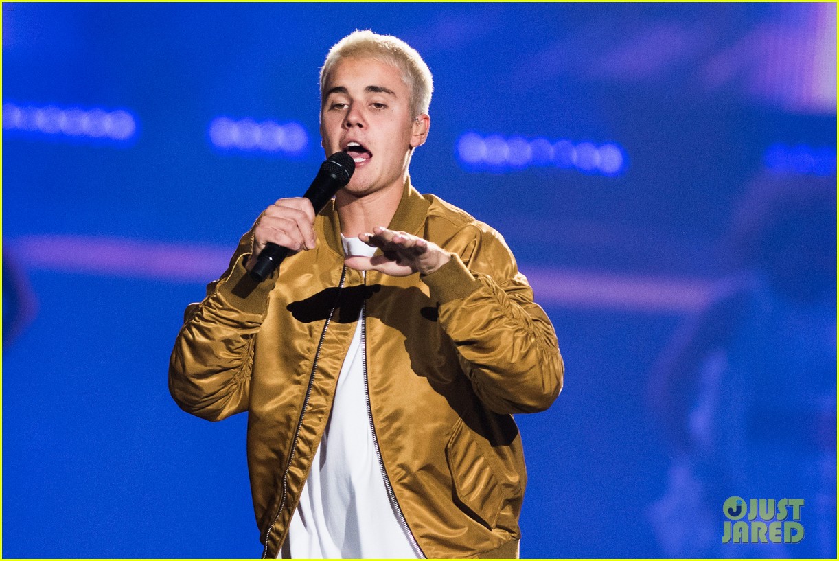 Justin Bieber Jokes About His Recent Fight | Photo 983783 - Photo ...