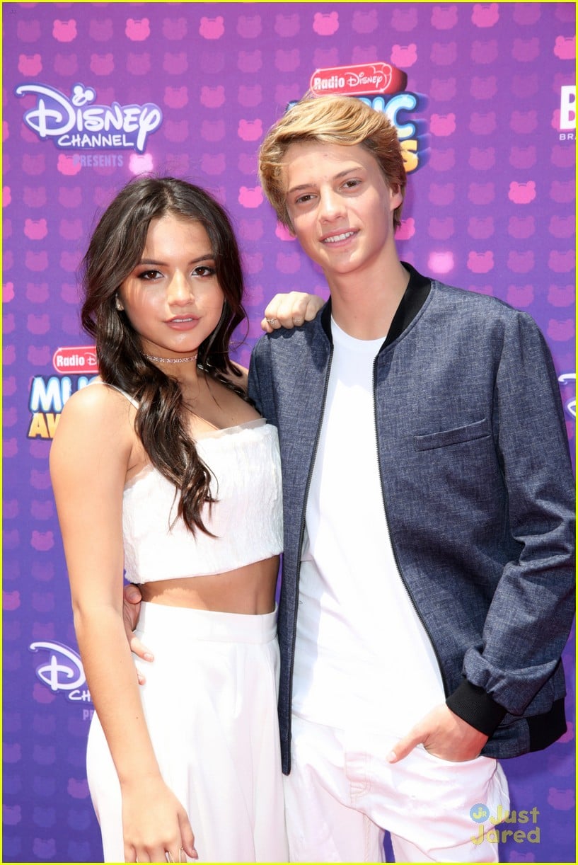 Jace Norman Isnt Going To Hide His Relationship With Isabela Moner Photo 986144 Photo
