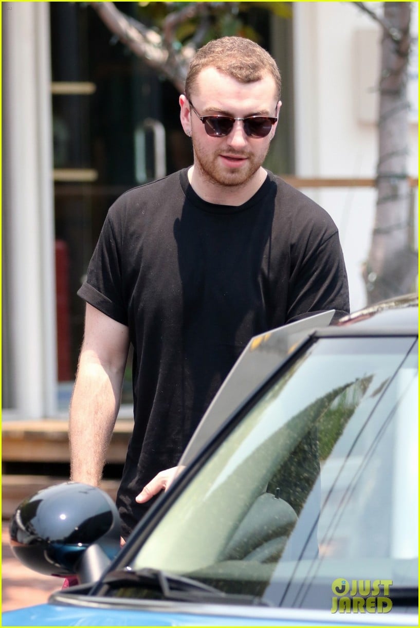 Sam Smith Returns To Twitter After Orlando Shooting Photo 985898