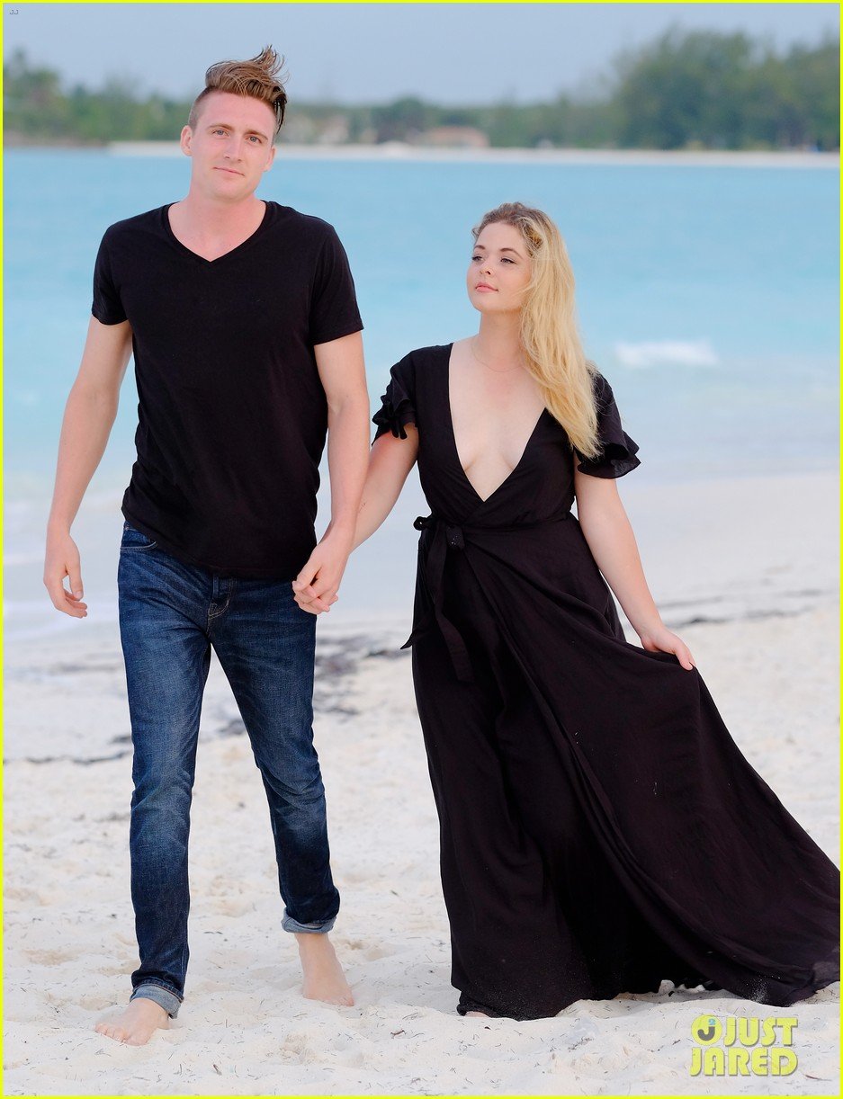 Sasha Pieterse Holds Hands With Fiance Hudson Sheaffer in the Bahamas