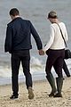 taylor swift tom hiddleston hit the beach again in the uk 03