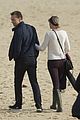 taylor swift tom hiddleston hit the beach again in the uk 10