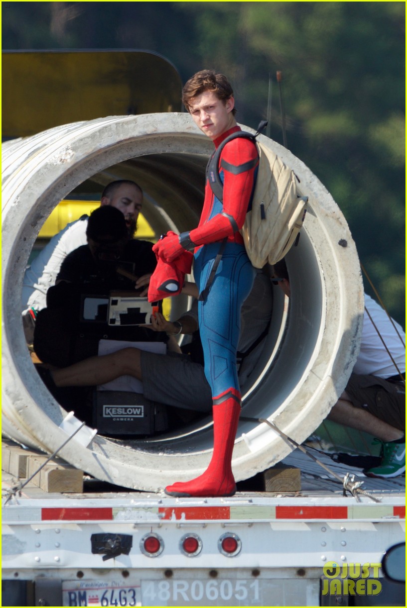 Full Sized Photo Of Tom Holland Spider Man Costume First Look Set 11 Tom Holland Looks Hot In 