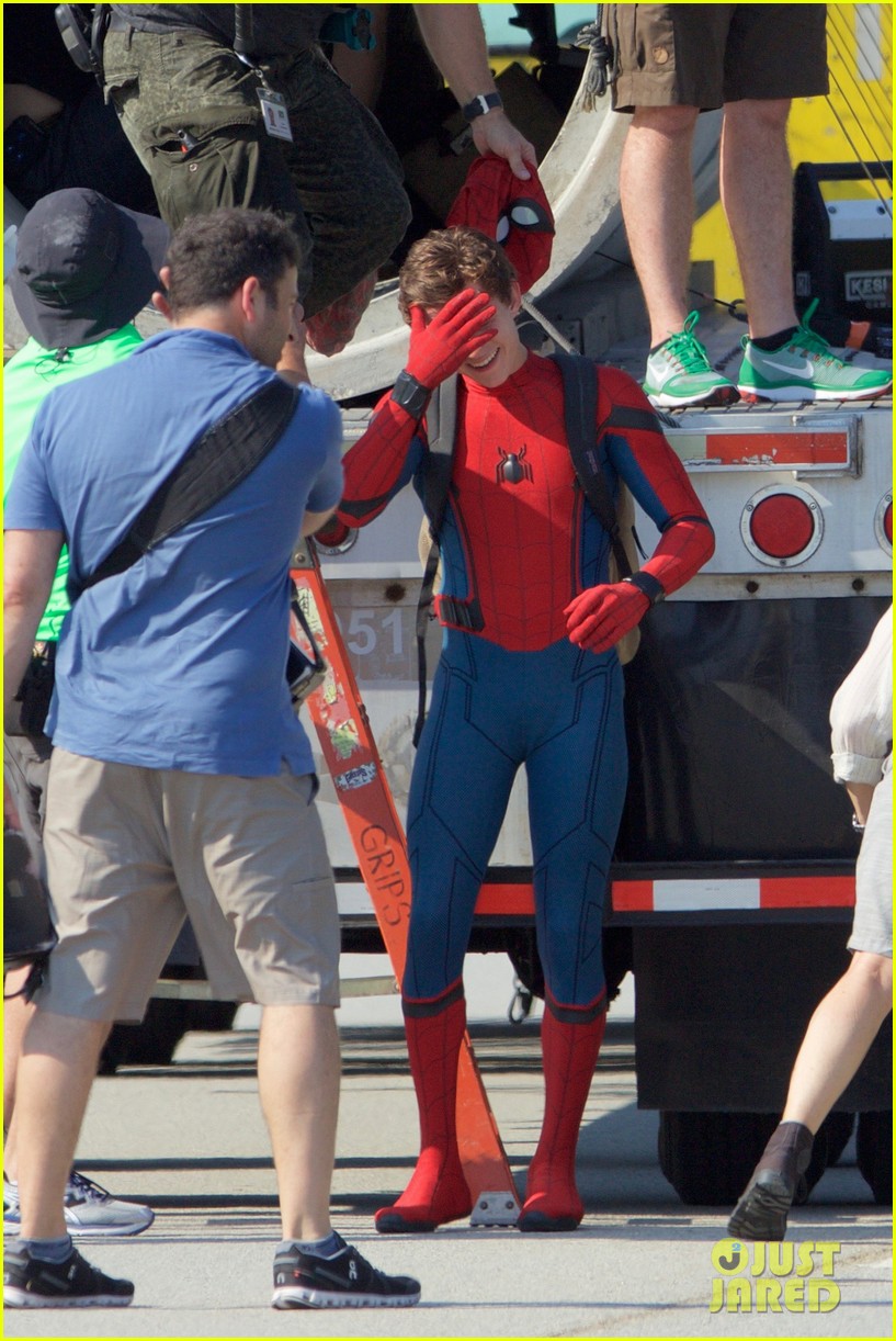 Full Sized Photo Of Tom Holland Spider Man Costume First Look Set 27 Tom Holland Looks Hot In 