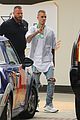 justin bieber parties in malibu over the weekend00708