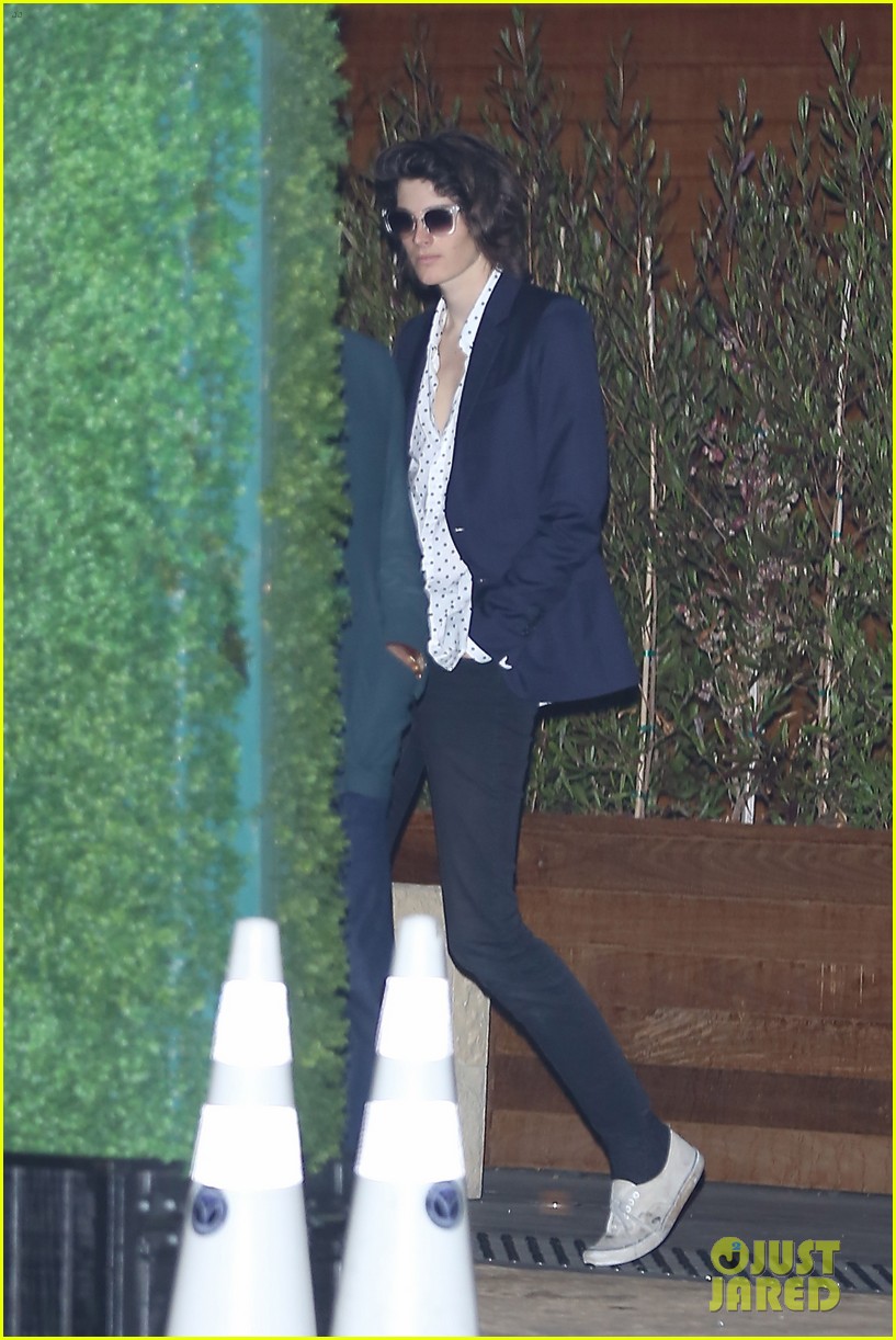 pierce brosnan son dylan kick off july 4th weekend 05