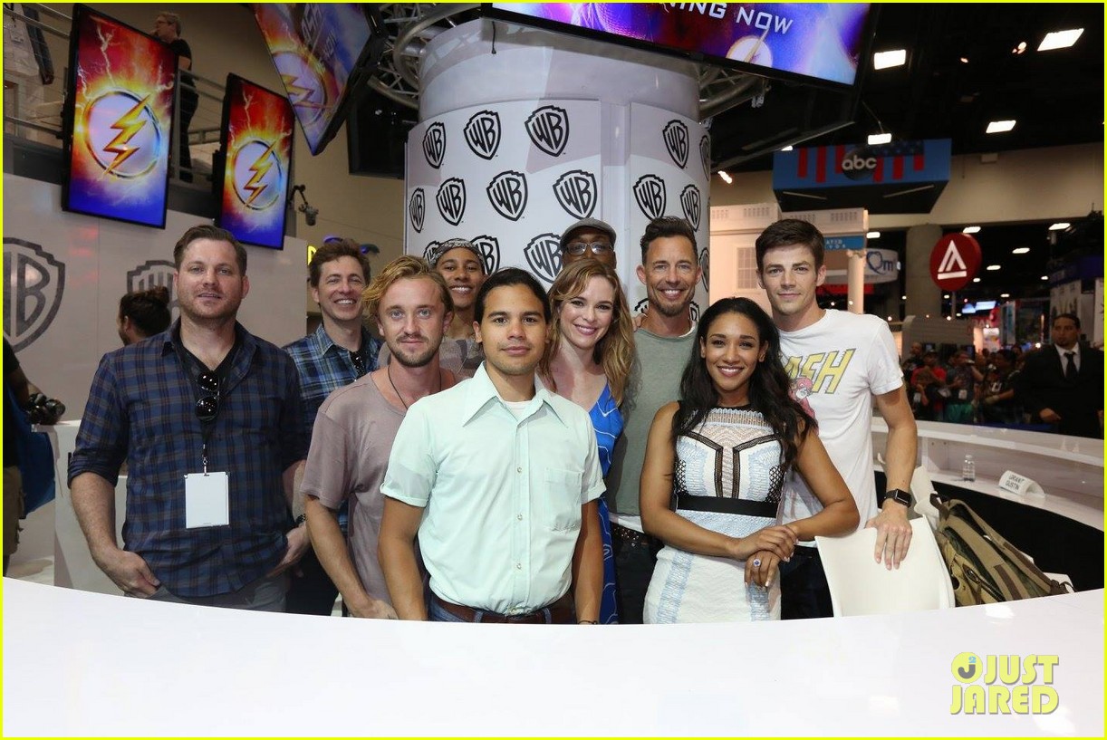 flash comic con panel danielle ring season 3 trailer premiere 01
