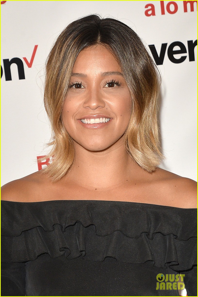 Gina Rodriguez Debuts Blonde Ombre Hair at Verizon Launch Photo