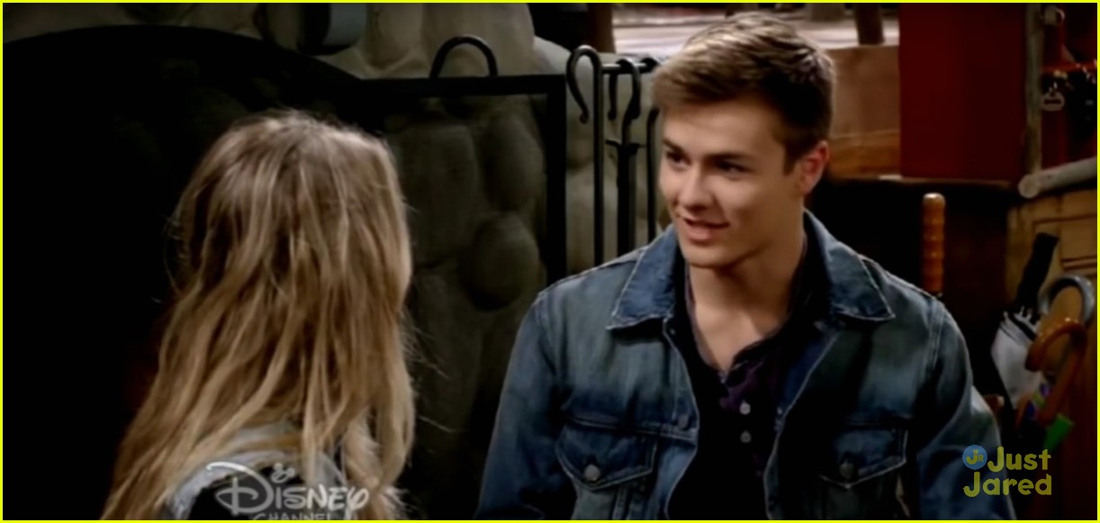 Full Sized Photo Of Girl Meets World Ski Lodge Recap Conclusion Triangle 25 Girl Meets World 2316