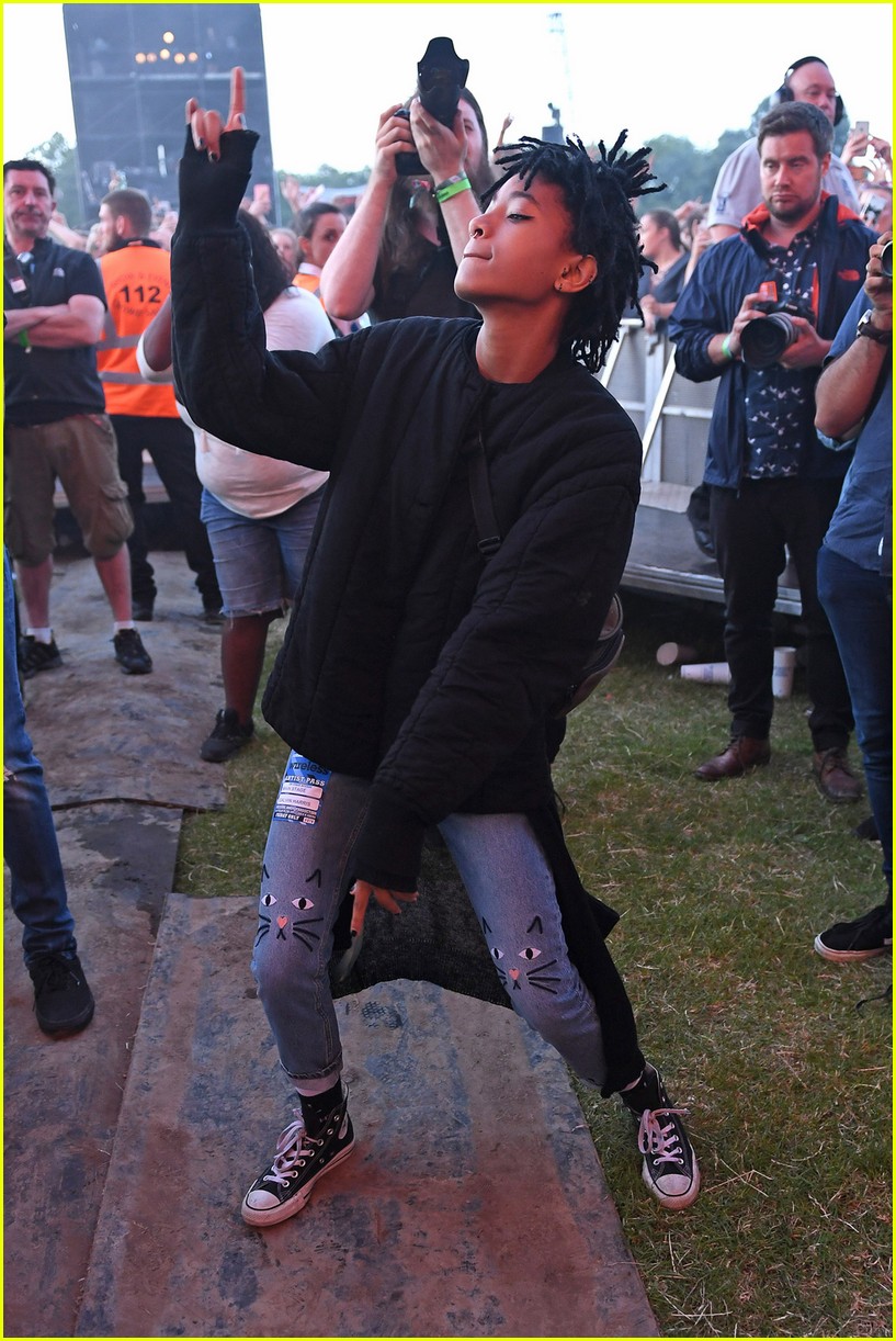 Full Sized Photo Of Jaden Smith Celebrates 18th Birthday At Wireless ...