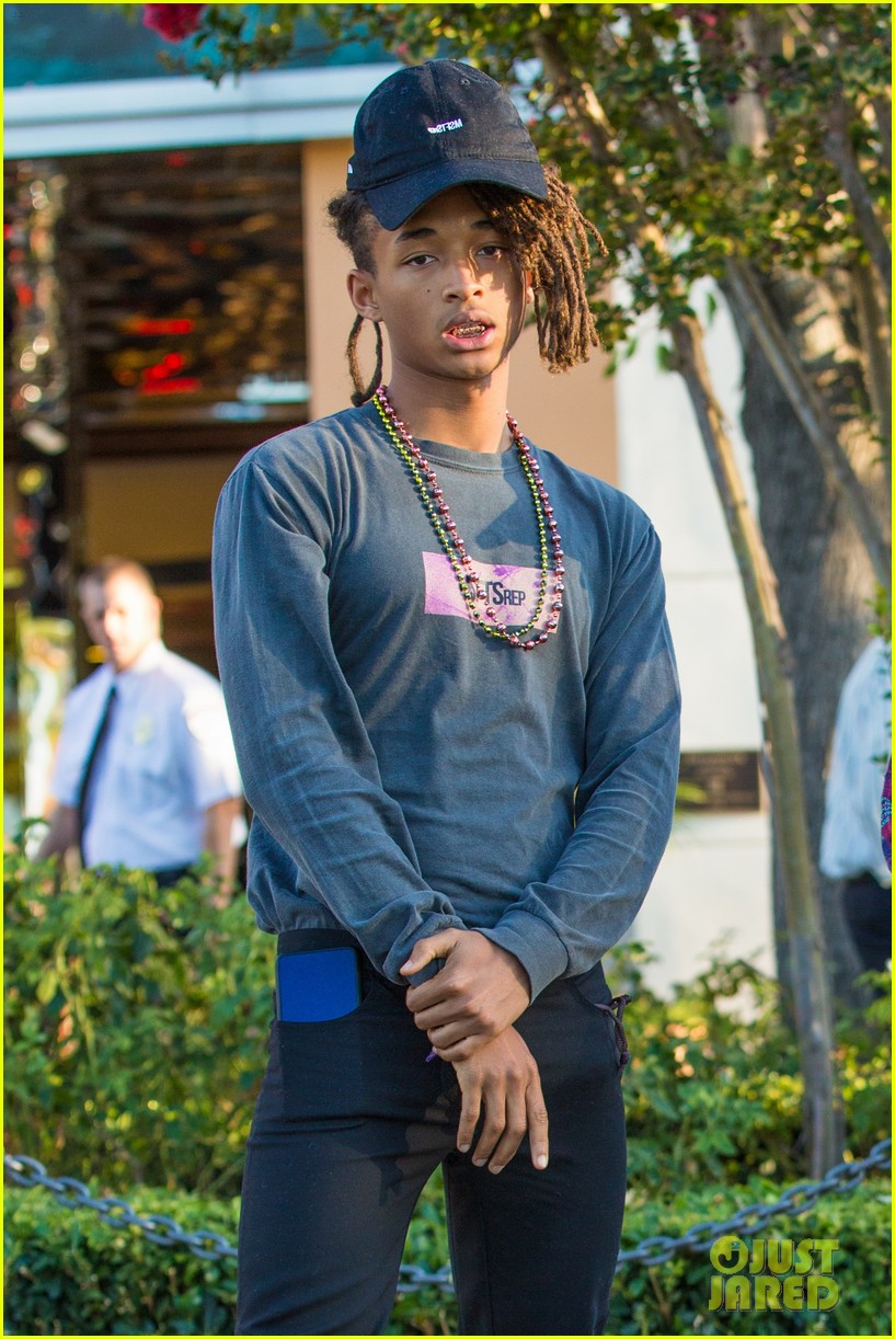 Jaden Smith Explains Why He Sometimes Wears Skirts | Photo 997570 ...