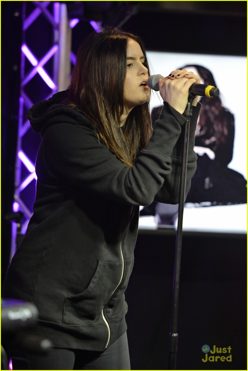 Singer Kiiara Chats About 'Gold'; The Song You Must Listen To Now