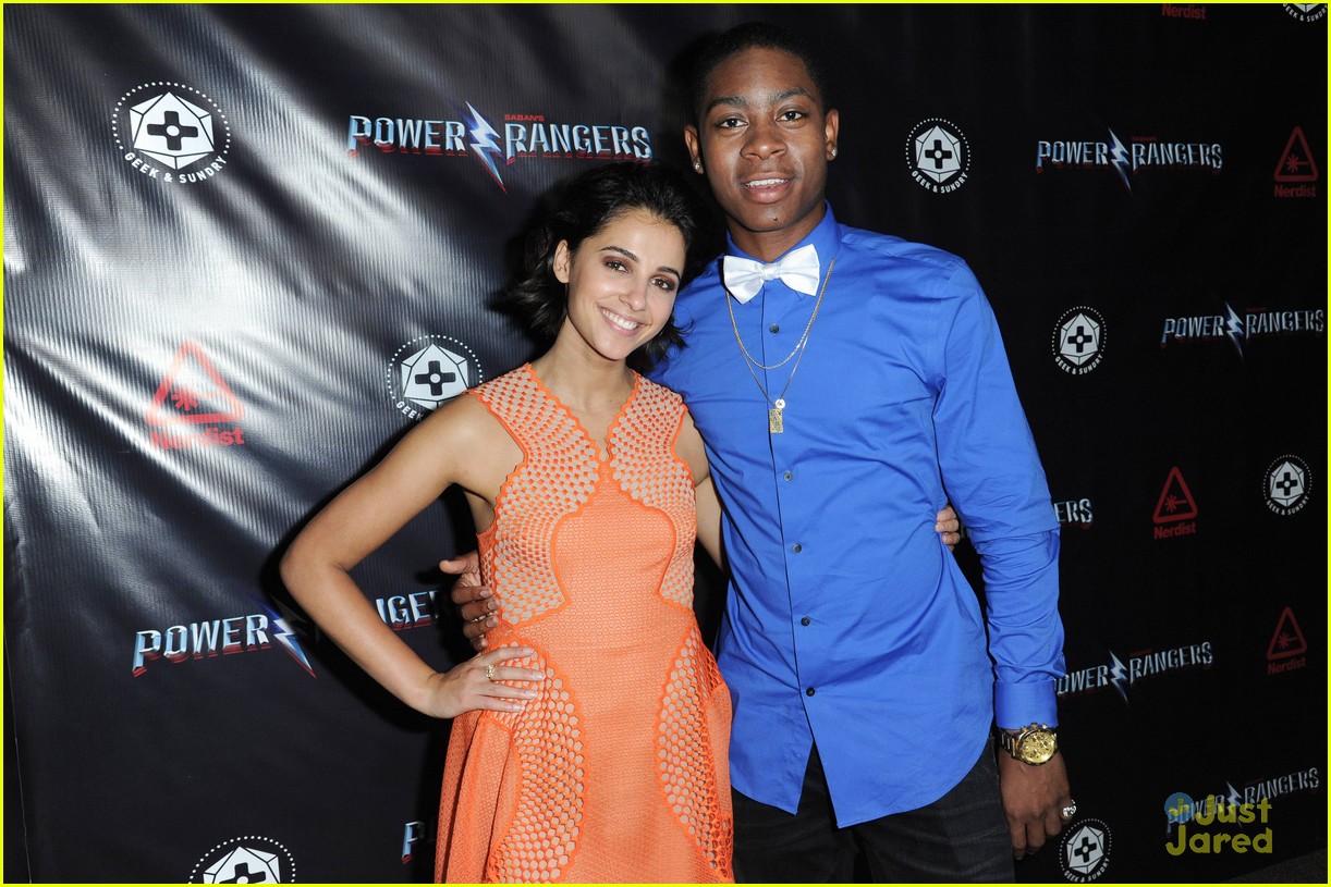 power rangers signing fandom awards wired cafe comic con 57