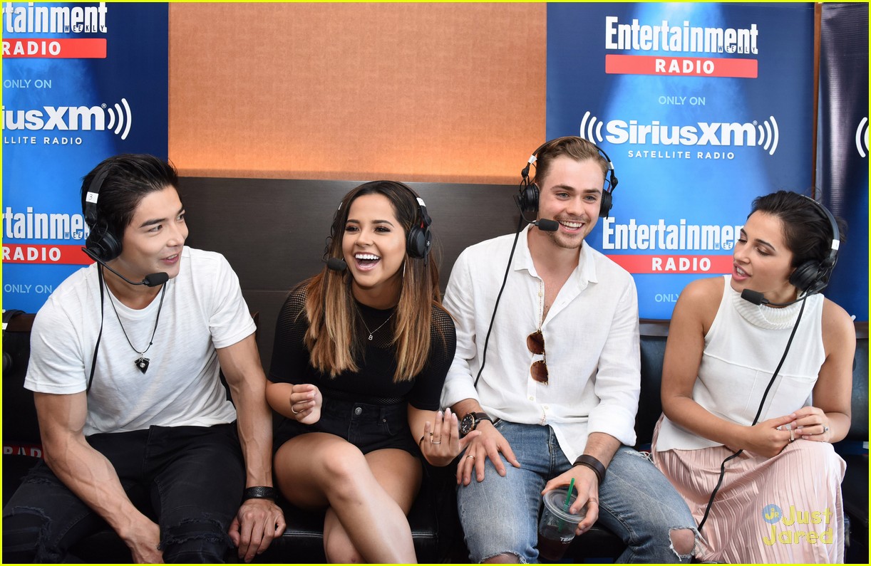 Full Sized Photo of becky g naomi scott power rangers press day 2 comic ...