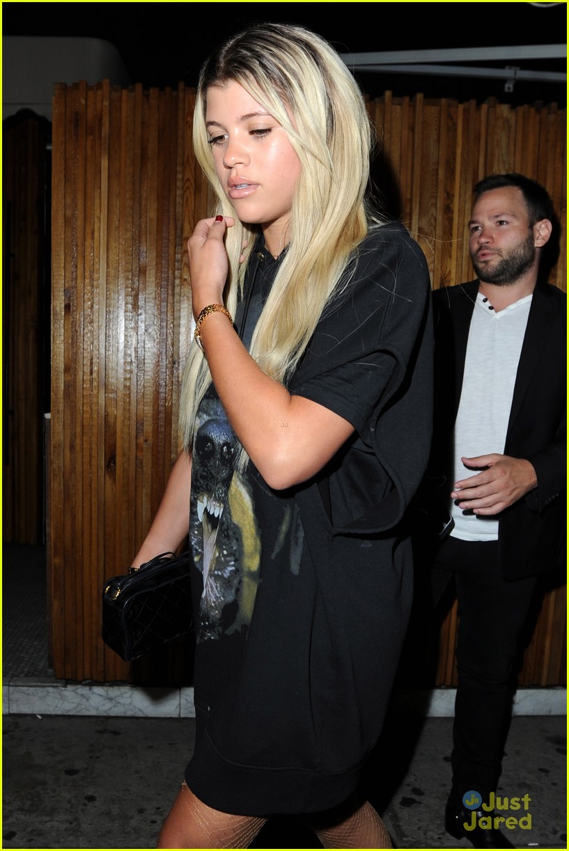 Full Sized Photo of sofia richie vas j morgan fourth july nice guy 22