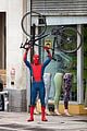 spider man swings into action on set 06