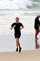 taylor swift tom hiddleston step out separately australia 28