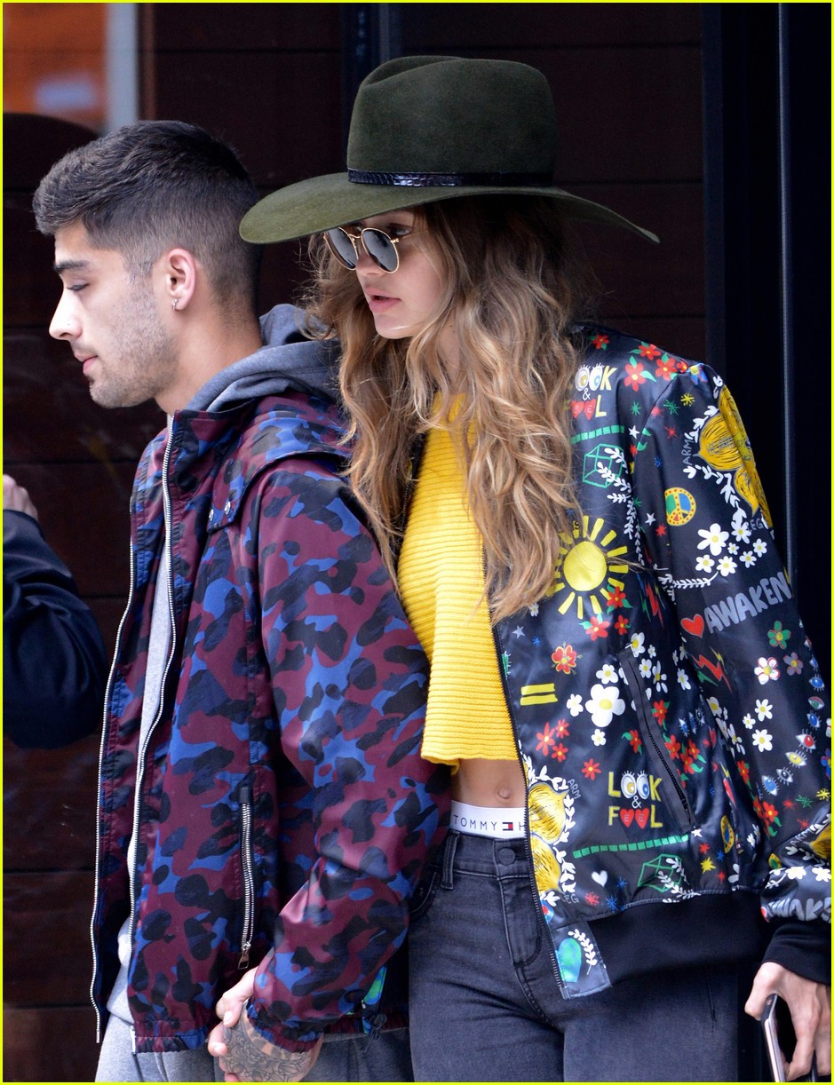 Gigi Hadid And Zayn Malik Spend The Day Together In Nyc Photo 992500 Photo Gallery Just 