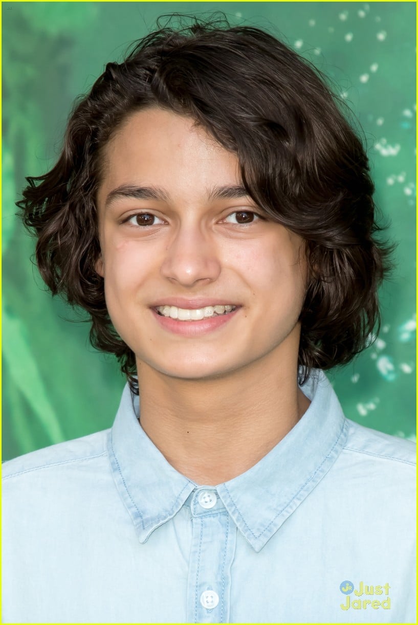 Art Parkinson Talks Kubo The Two Strings At Aol Build Photo Addison Riecke Aidan Gallagher Art Parkinson Ella Anderson Haley Tju Jacob Hopkins Kyla Drew Simmons Madisyn Shipman Riele Downs