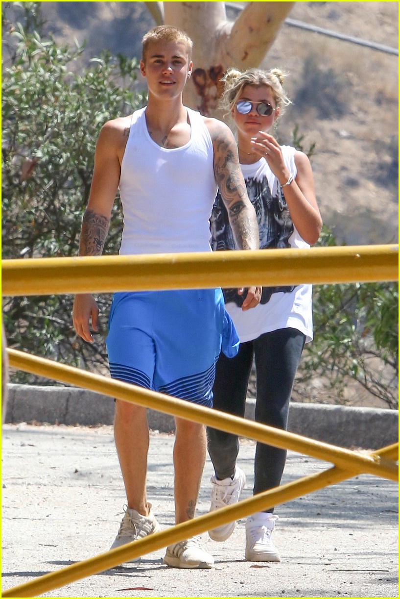 Full Sized Photo of justin bieber sofia richie step out after romatic