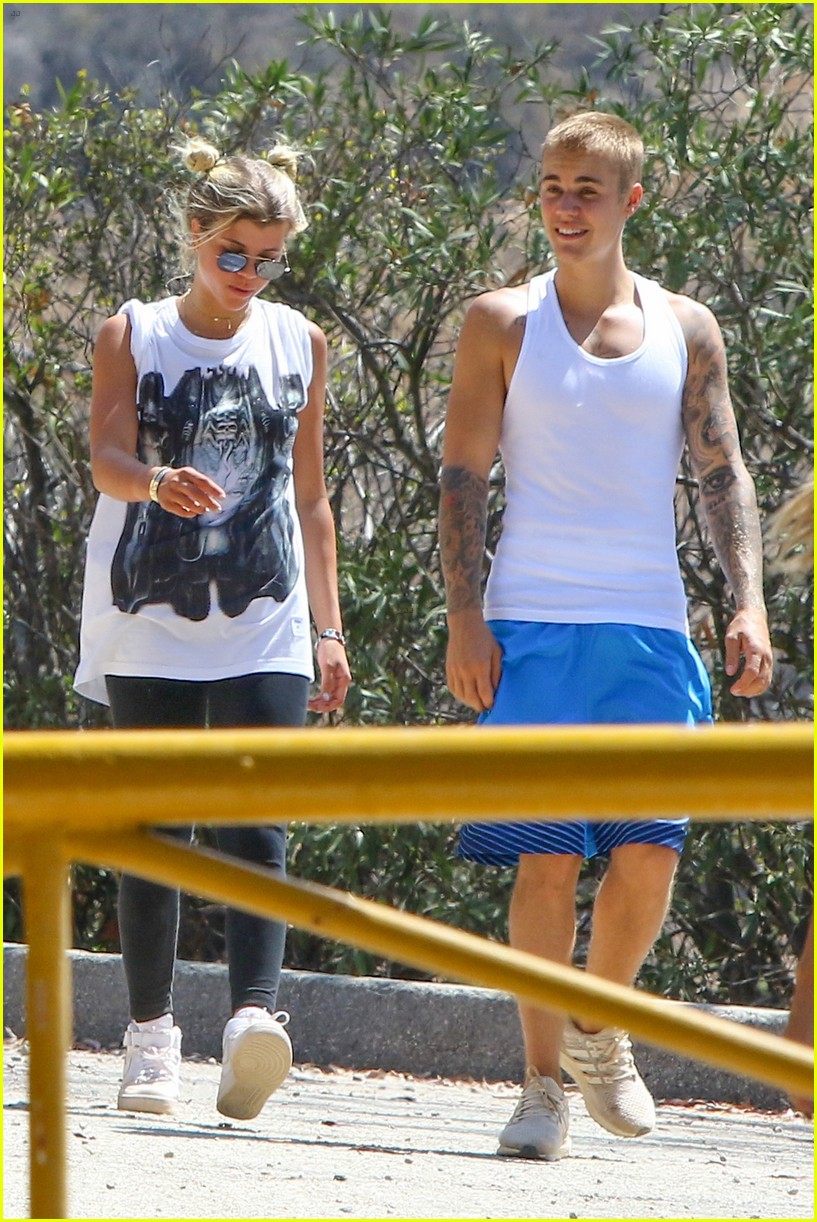 Full Sized Photo of justin bieber sofia richie step out after romatic