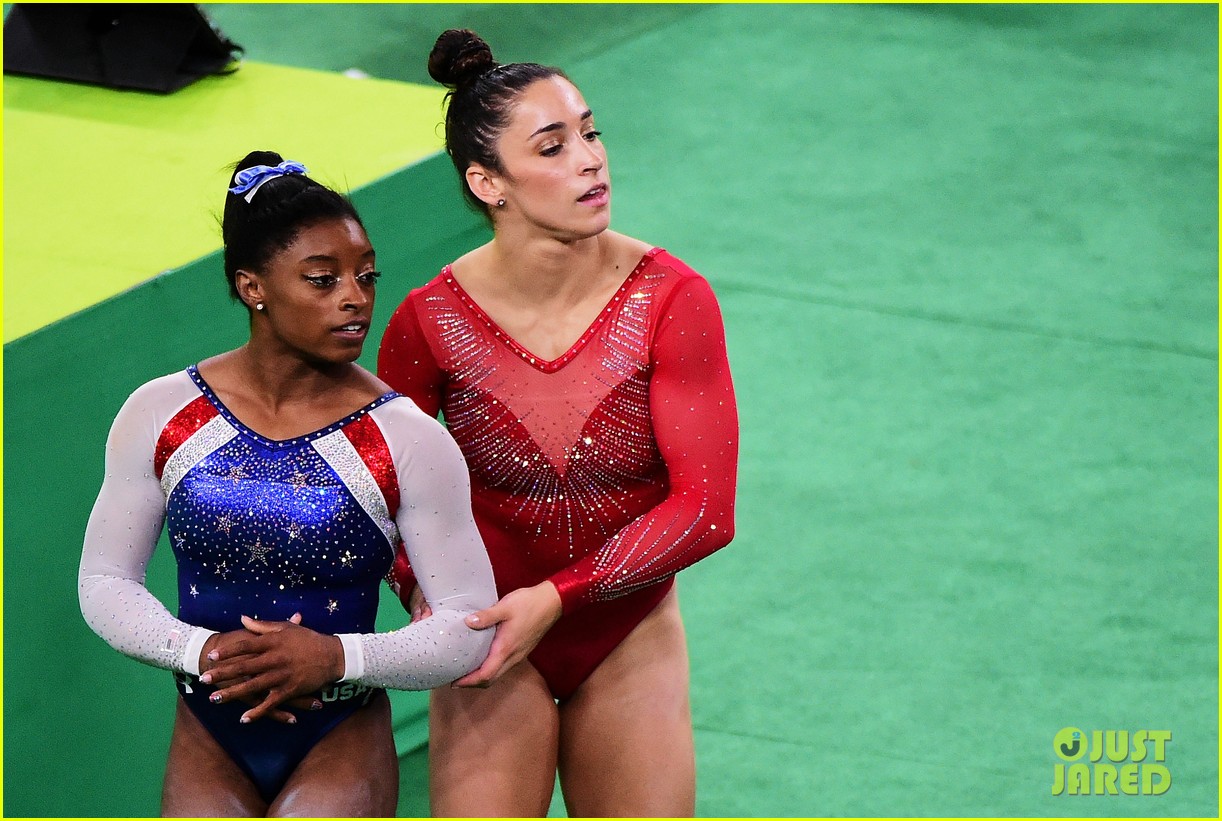 Simone Biles & Aly Raisman's Floor Exercises Need to Be Seen! (Video