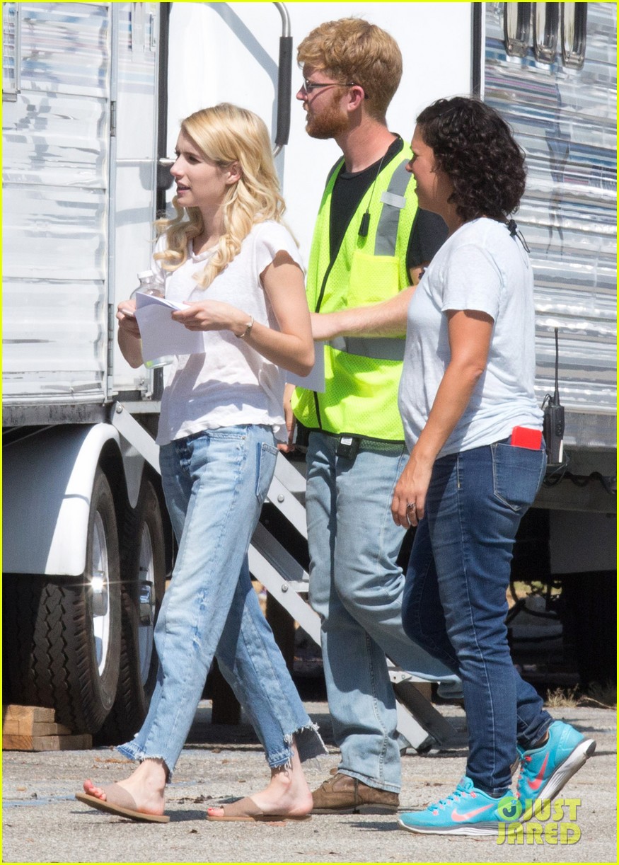 Emma Roberts Rocks Pink Scrubs For 'Scream Queens' Filming Photo